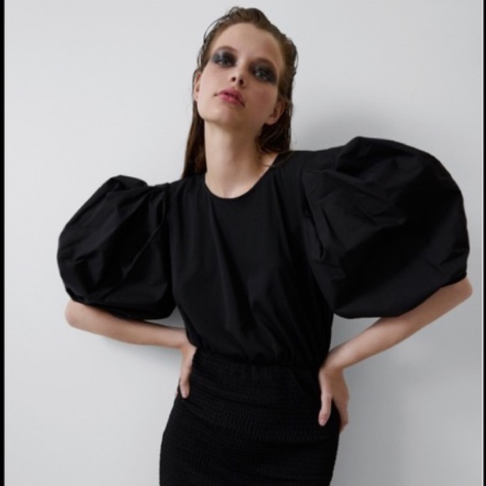 ZARA puff sleeve ruched bodycon black dress  SZ Small
